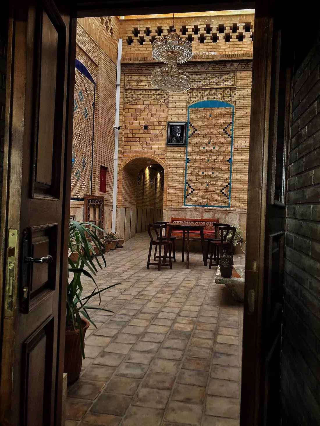هتل سنتی پنج دری شیراز